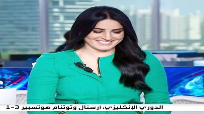 مذيعة العربية الفاتنه الجمال تقع بالمحظور وتثير