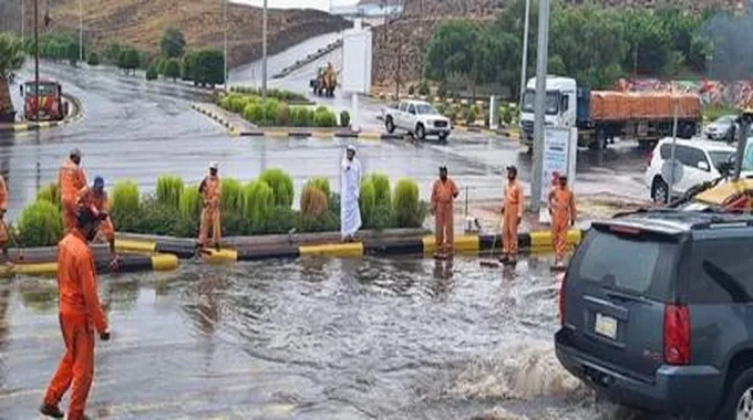 بعد العاصفة والأمطار المرعبة التي ظربت المدينة